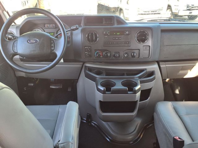 2011 Ford E350 Super Duty 15 Passenger Van - 23003951 - 9
