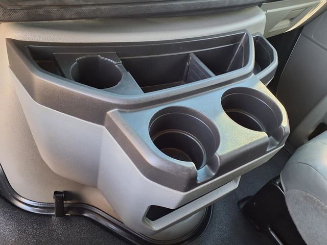 2011 Ford E350 Super Duty 15 Passenger Van - 23003951 - 11