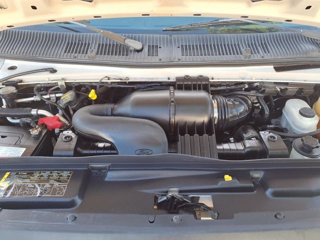 2011 Ford E350 Super Duty 15 Passenger Van - 23003951 - 23