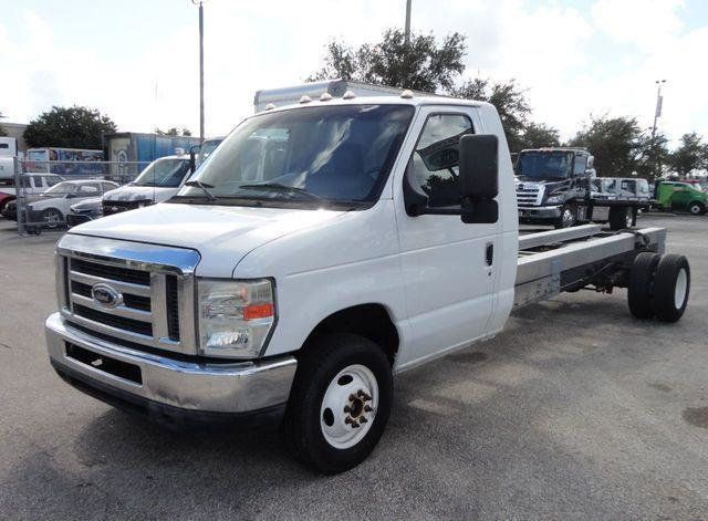2011 Ford E450 130IN CA  CAB & CHASSIS..  V10 GAS - 21090022 - 1