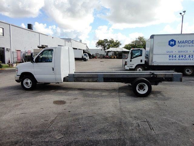 2011 Ford E450 130IN CA  CAB & CHASSIS..  V10 GAS - 21090022 - 4