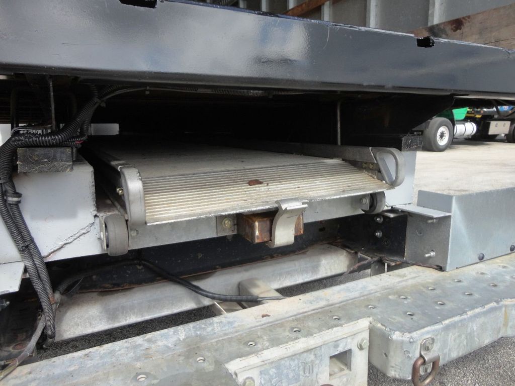 2011 Ford E450 16FT DRY BOX. W/ RAMP.. BOX TRUCK CARGO TRUCK - 21133628 - 17