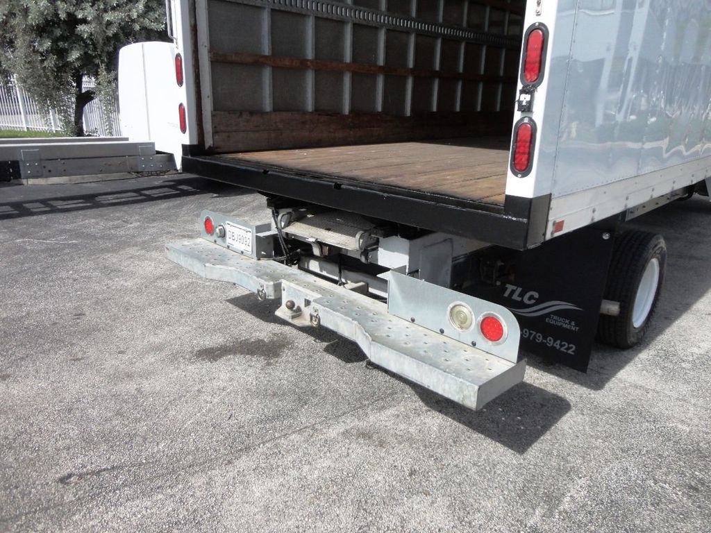 2011 Ford E450 16FT DRY BOX. W/ RAMP.. BOX TRUCK CARGO TRUCK - 21133628 - 19