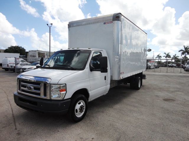 2011 Ford E450 16FT DRY BOX. W/ RAMP.. BOX TRUCK CARGO TRUCK - 21133628 - 2