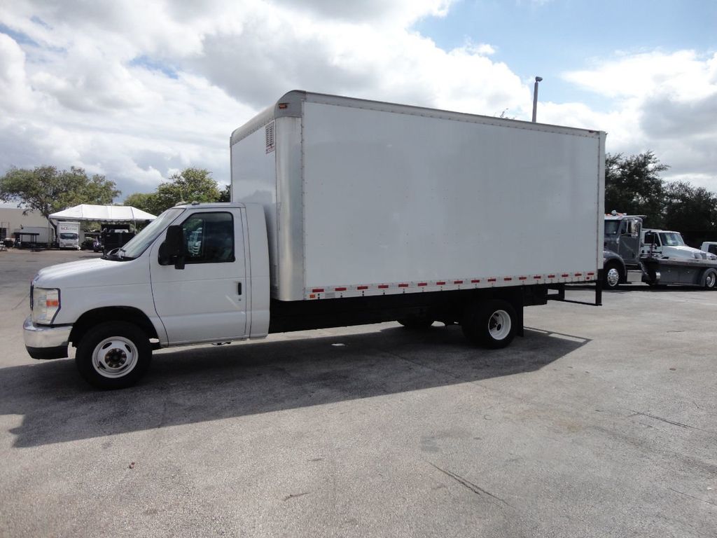 2011 Ford E450 18FT DRY BOX. BOX TRUCK CARGO TRUCK - 21650776 - 2