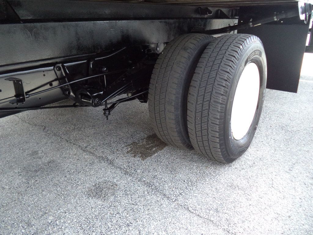 2011 Ford E450 With 20ft Dry Cargo Moving Box Truck and Pull Out Ramp - 22819526 - 13