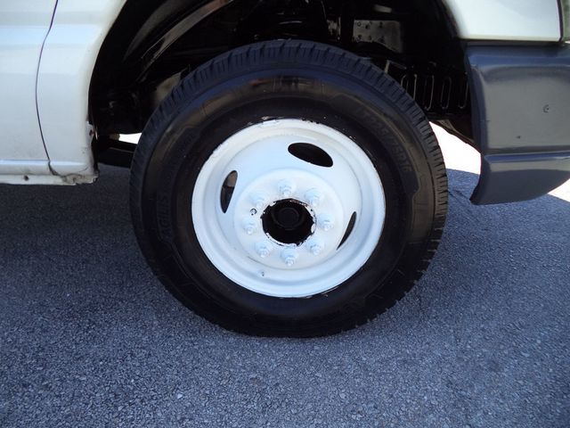 2011 Ford E450 With 20ft Dry Cargo Moving Box Truck and Pull Out Ramp - 22797944 - 16