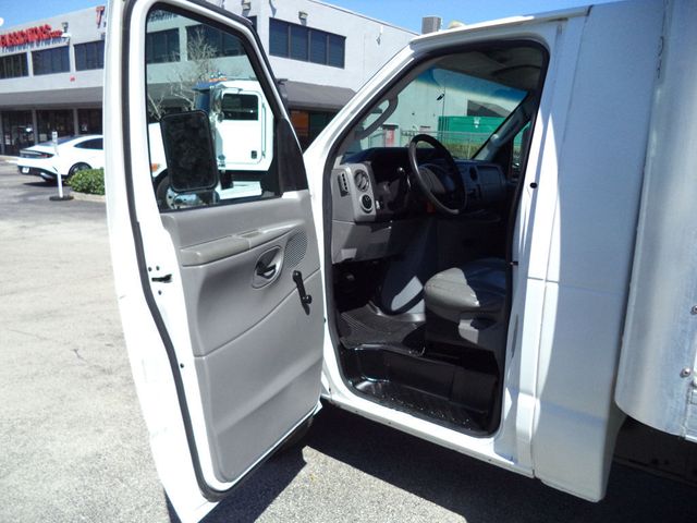 2011 Ford E450 With 20ft Dry Cargo Moving Box Truck and Pull Out Ramp - 22797944 - 24