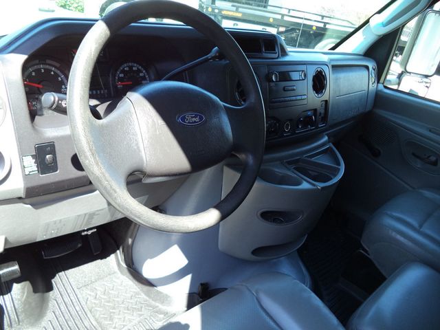 2011 Ford E450 With 20ft Dry Cargo Moving Box Truck and Pull Out Ramp - 22797944 - 27