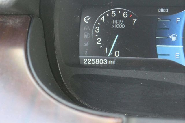 2011 Ford Edge 4dr Limited AWD - 23022869 - 8