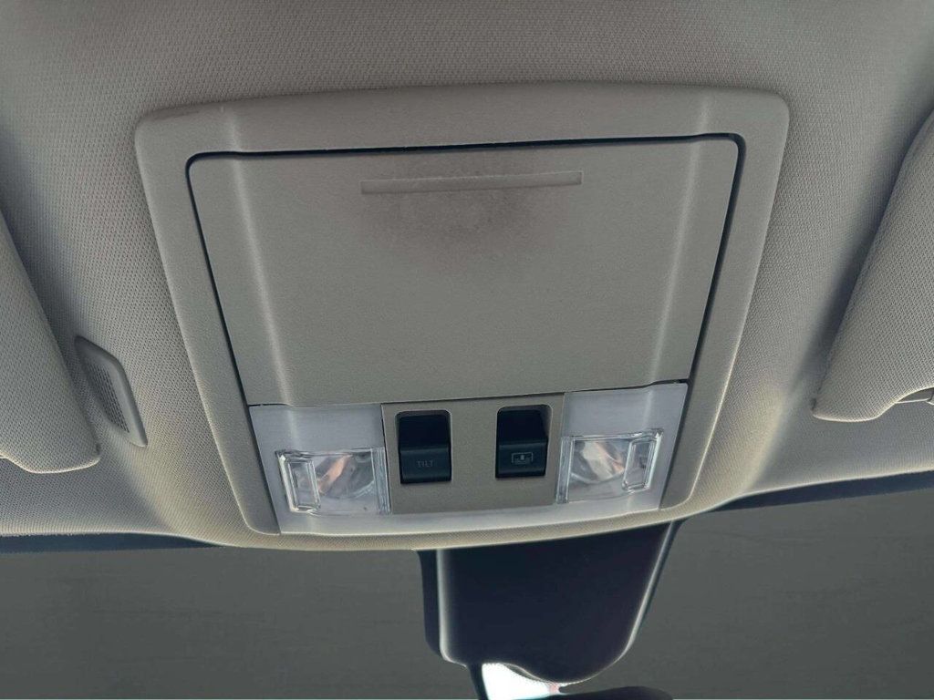 2011 Ford Edge 4dr Limited FWD - 22938449 - 35