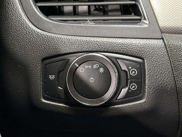 2011 Ford Edge 4dr SEL AWD - 22963913 - 37