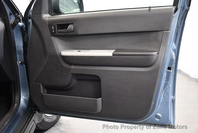 2011 Ford Escape 4WD 4dr XLT - 22469332 - 13