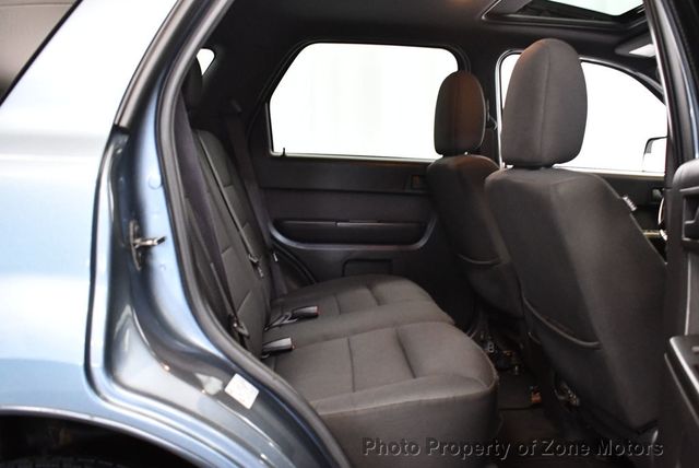 2011 Ford Escape 4WD 4dr XLT - 22469332 - 19