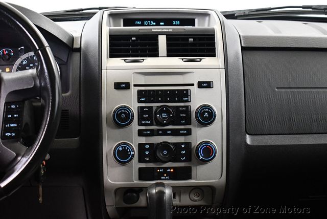 2011 Ford Escape 4WD 4dr XLT - 22469332 - 29