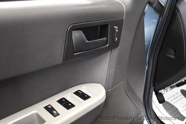 2011 Ford Escape 4WD 4dr XLT - 22469332 - 34