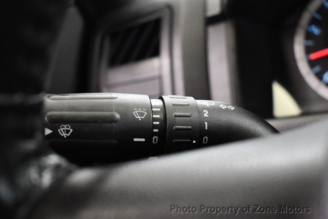 2011 Ford Escape 4WD 4dr XLT - 22469332 - 39