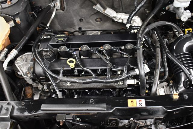 2011 Ford Escape 4WD 4dr XLT - 22469332 - 48