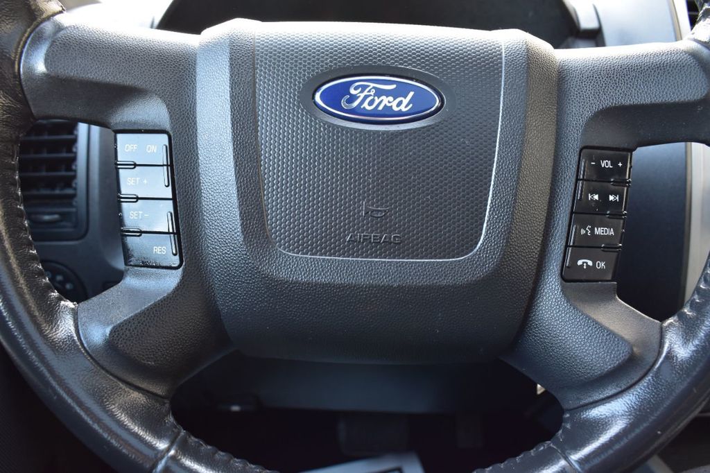 2011 Ford Escape 4WD 4dr XLT - 21723565 - 29