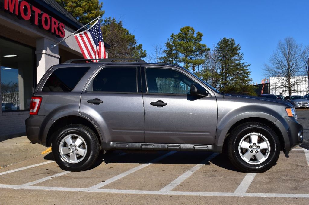 2011 Ford Escape 4WD 4dr XLT - 21723565 - 5