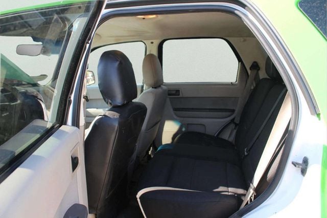 2011 Ford Escape Base 4dr SUV - 23024678 - 7