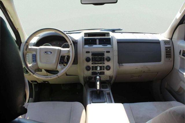 2011 Ford Escape Base 4dr SUV - 23024678 - 8