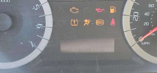 2011 Ford Escape Base 4dr SUV - 23028459 - 8