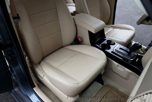 2011 Ford Escape FWD 4dr Limited - 22902978 - 30
