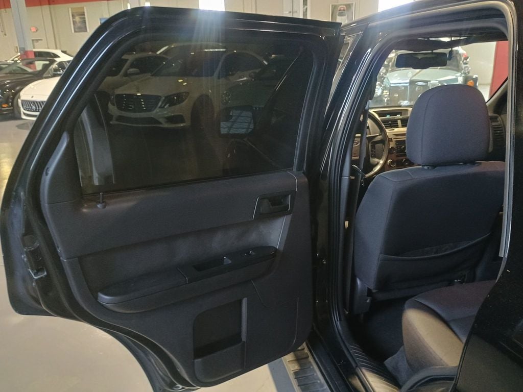 2011 Ford Escape FWD 4dr XLT Clean Carfax Florida SUV - 22947395 - 39