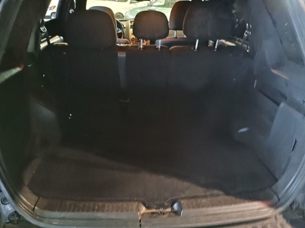 2011 Ford Escape FWD 4dr XLT Clean Carfax Florida SUV - 22947395 - 43