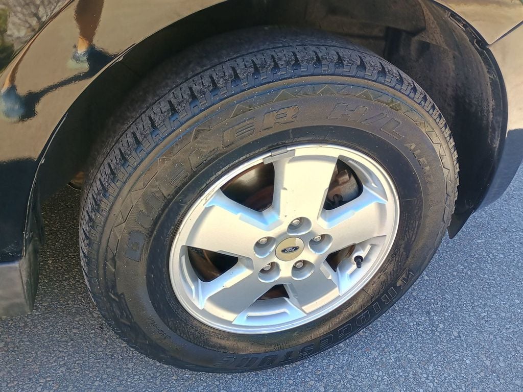 2011 Ford Escape FWD 4dr XLT Clean Carfax Florida SUV - 22947395 - 59