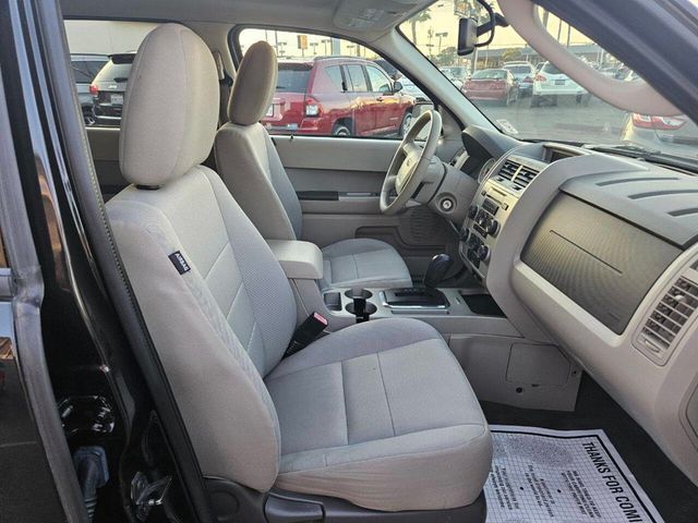 2011 Ford Escape XLT 4dr SUV - 22863147 - 15