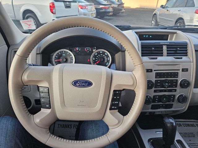 2011 Ford Escape XLT 4dr SUV - 22863147 - 21