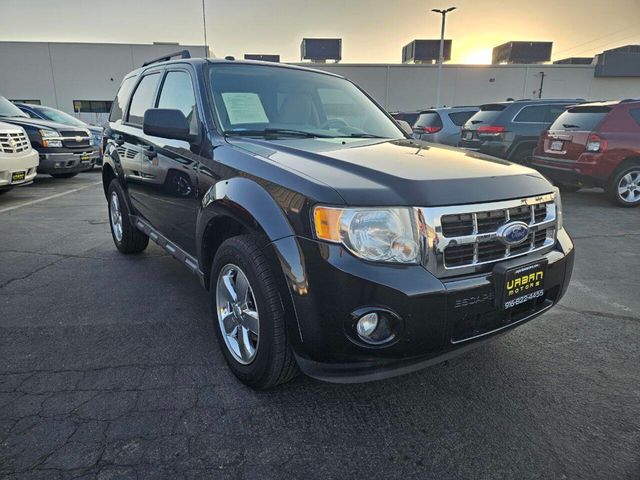 2011 Ford Escape XLT 4dr SUV - 22863147 - 3