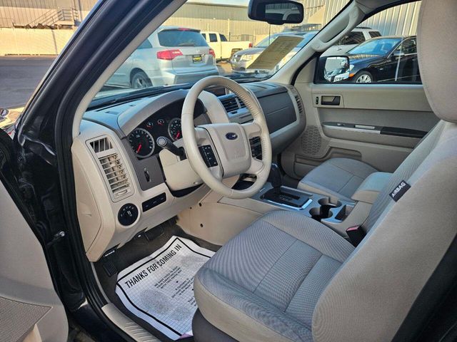 2011 Ford Escape XLT 4dr SUV - 22863147 - 8