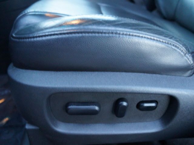 2011 Ford Explorer FWD 4dr XLT - 11494524 - 13