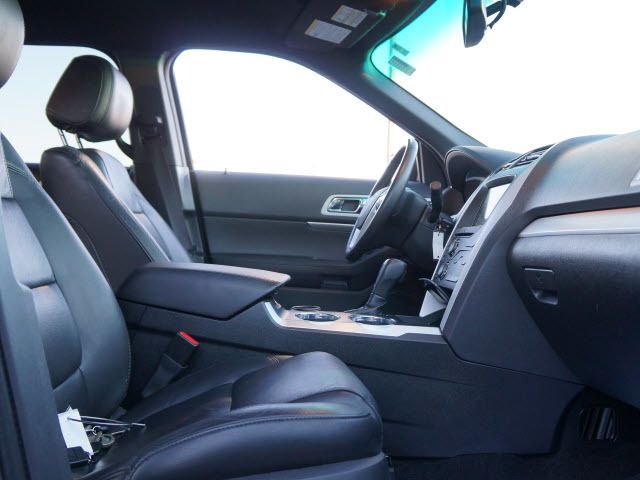2011 Ford Explorer FWD 4dr XLT - 11494524 - 17