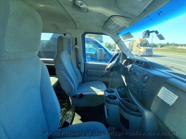 2011 Ford E-350  - 23044535 - 11