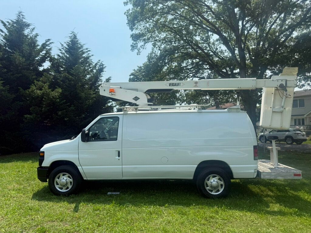 2011 Ford E-350 36 FOOT BUCKET BOOM VAN READY TO WORK FULLY SERVICED - 22842983 - 1