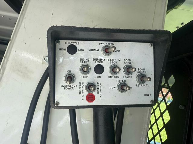 2011 Ford E-350 36 FOOT BUCKET BOOM VAN READY TO WORK FULLY SERVICED - 22842983 - 19