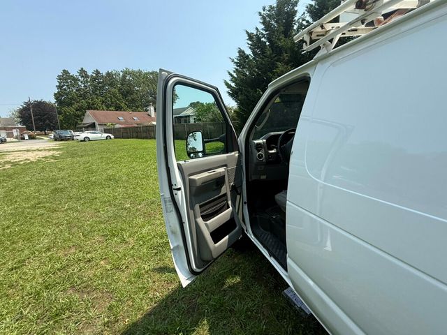 2011 Ford E-350 36 FOOT BUCKET BOOM VAN READY TO WORK FULLY SERVICED - 22842983 - 28