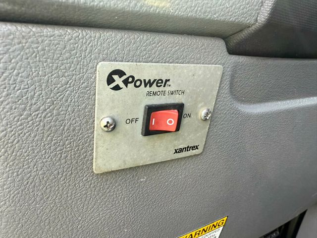 2011 Ford E-350 36 FOOT BUCKET BOOM VAN READY TO WORK FULLY SERVICED - 22842983 - 35