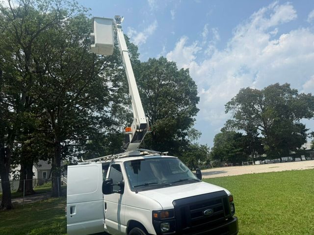 2011 Ford E-350 36 FOOT BUCKET BOOM VAN READY TO WORK FULLY SERVICED - 22842983 - 49