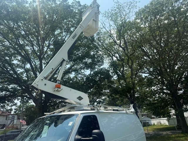 2011 Ford E-350 36 FOOT BUCKET BOOM VAN READY TO WORK FULLY SERVICED - 22842983 - 50