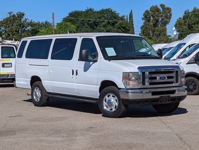 2011 Ford E-350SD XLT - 22035147 - 40