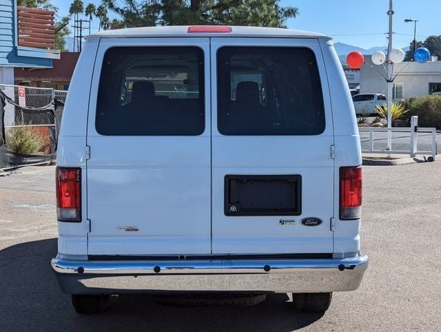 2011 Ford E-350SD XLT - 22035147 - 49