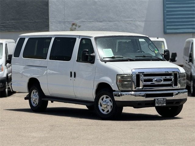 2011 Ford E-350SD XLT - 22035147 - 67