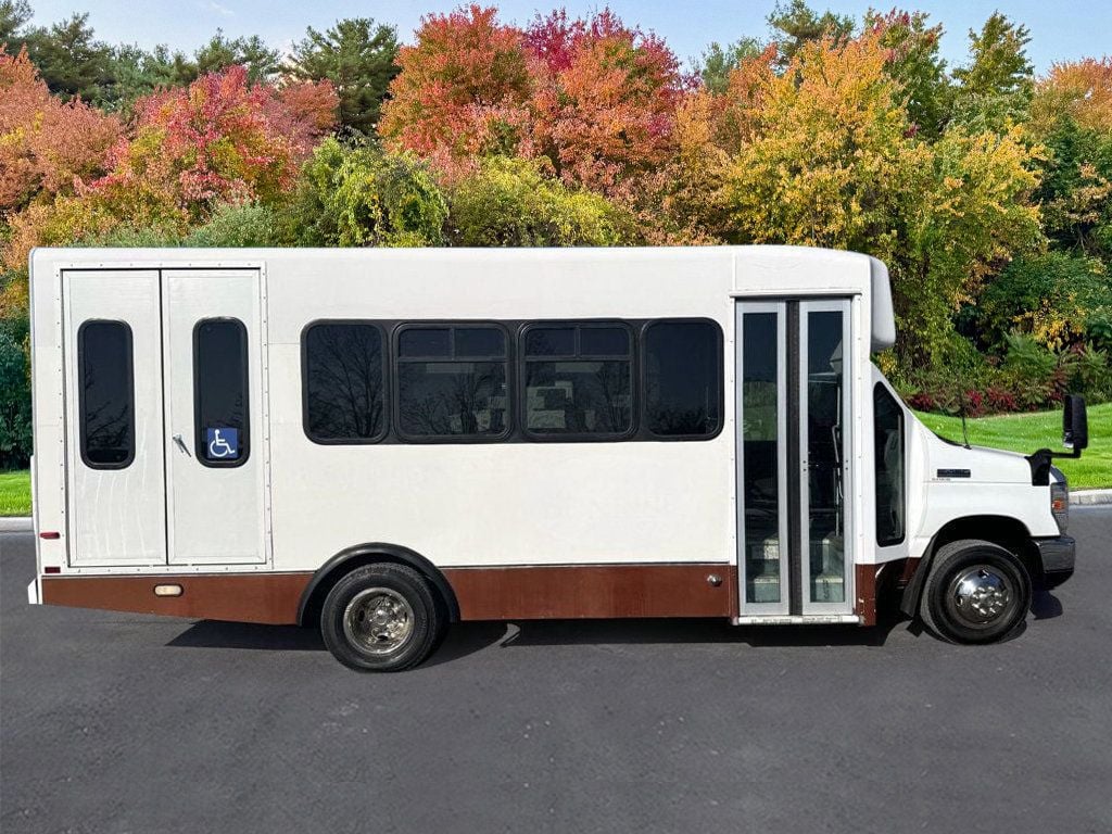 2011 Ford E-450 Non-CDL Wheelchair Shuttle Bus For Sale For Adults Seniors Church Medical Transport Handicapped - 22742960 - 11