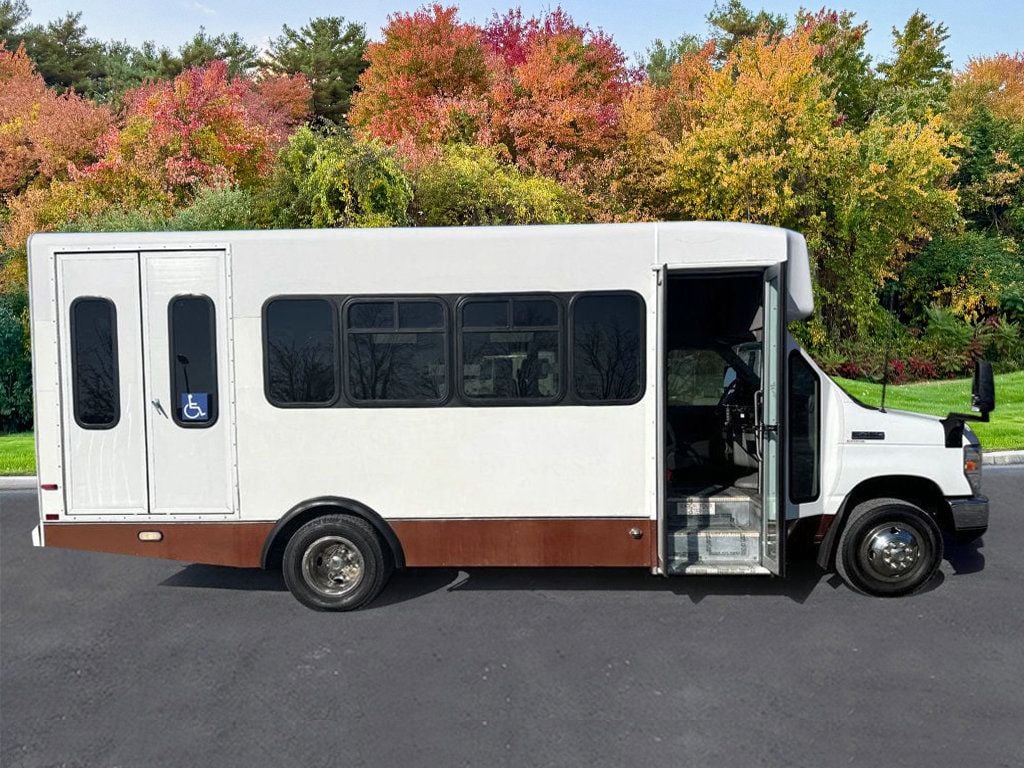 2011 Ford E-450 Non-CDL Wheelchair Shuttle Bus For Sale For Adults Seniors Church Medical Transport Handicapped - 22742960 - 12