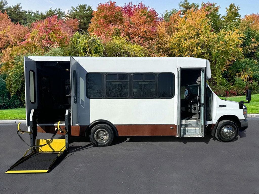 2011 Ford E-450 Non-CDL Wheelchair Shuttle Bus For Sale For Adults Seniors Church Medical Transport Handicapped - 22742960 - 13